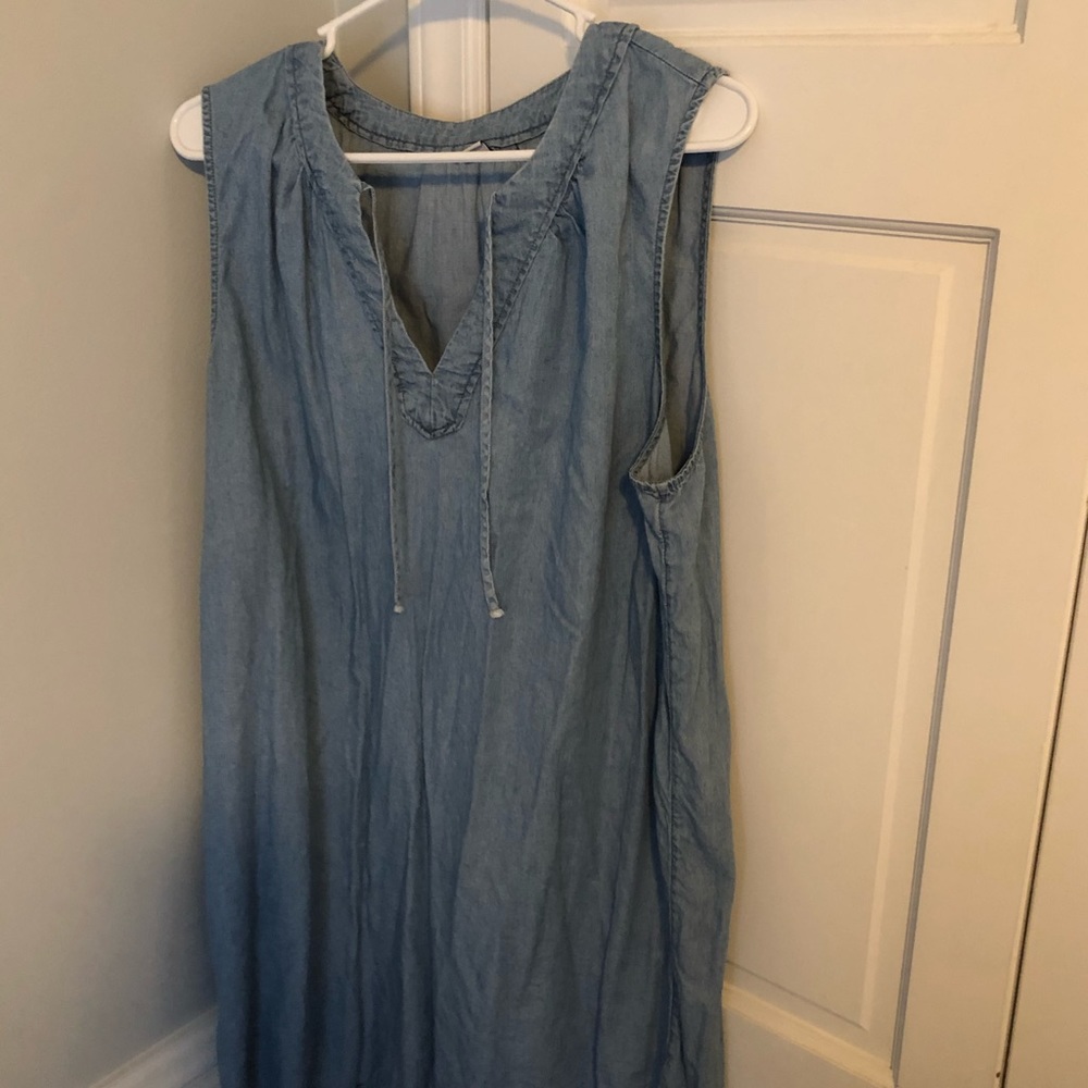 Denim sleeveless dress